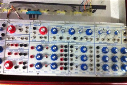 Buchla-Dodecamodule"